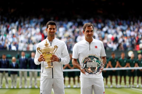 Djokovic venció a Federer en la final más larga de Wimbledon en la historia