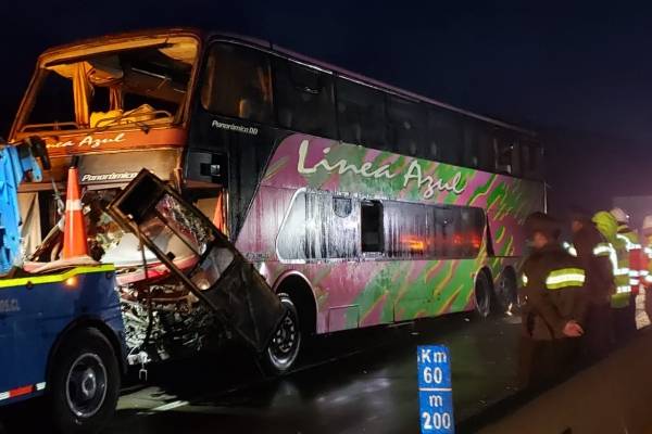 Bus accidentado en Mostazal registraba 7 infracciones, y en el 57% de las fiscalizaciones Línea Azul había sido penalizada