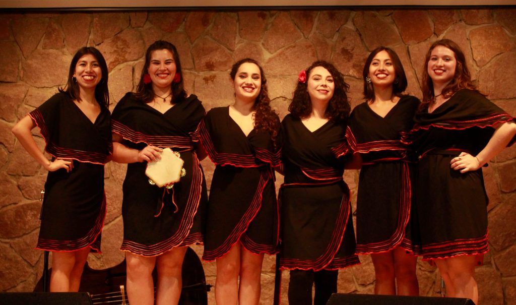 El poder femenino en la cueca chilena: Las agrupaciones que reivindican el rol de la mujer en el folclore popular