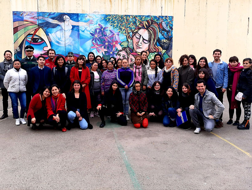 «Mujeres Sin Rejas»: El taller de género que promueve los derechos humanos de las reclusas en Valparaíso