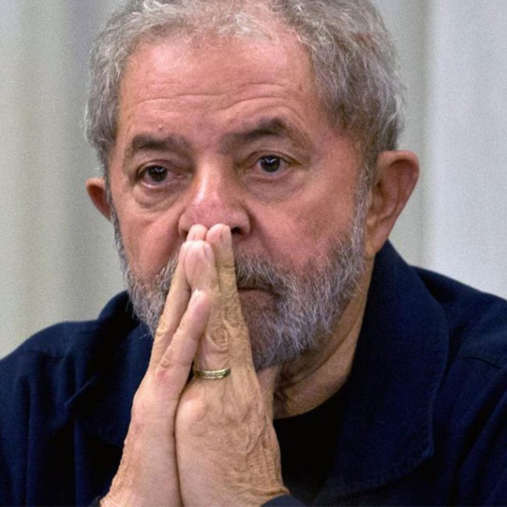 Lula da Silva acusa a Bolsonaro de ser el «lamebotas» de Estados Unidos y Donald Trump