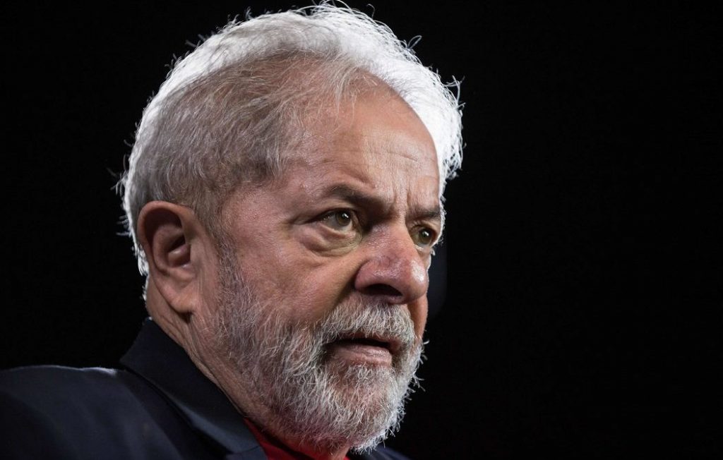 Nueva filtración remece Brasil: Fiscales del Lava Jato asumen actuar políticamente en contra de Lula da Silva