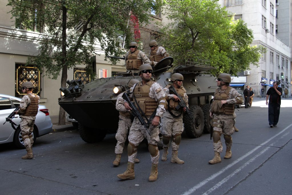 Fuerzas Armadas superadas por las protestas llamaron a reservistas hace dos días