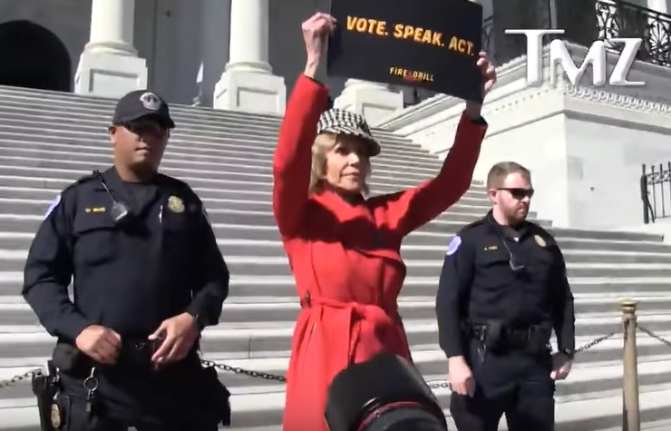 VIDEO| EEUU: Detienen a Jane Fonda por protestar contra el calentamiento global