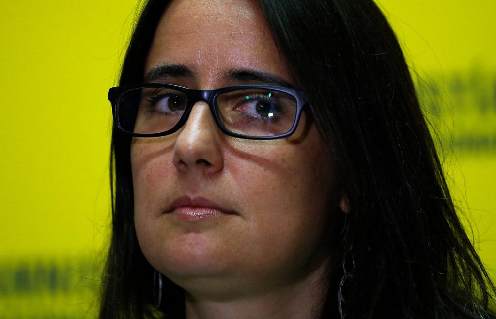 Directora de Amnistía Internacional Chile denuncia que fue amenazada de muerte