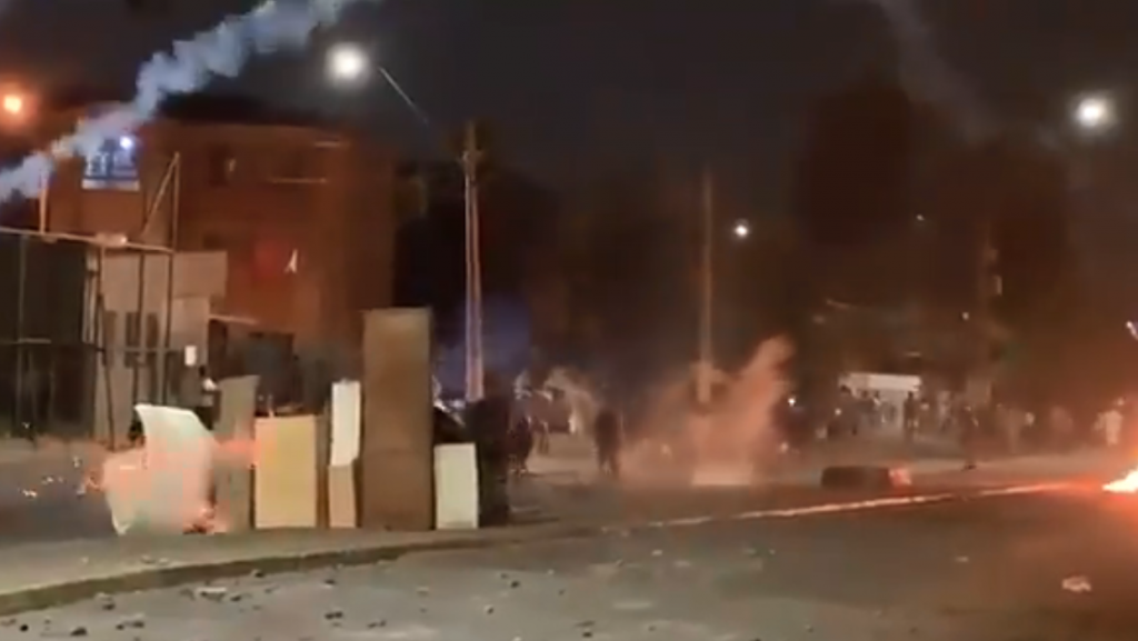 VIDEOS| Lo Hermida, Villa Frei y El Estero: Poblaciones sufrieron brutal represión policial durante la madrugada