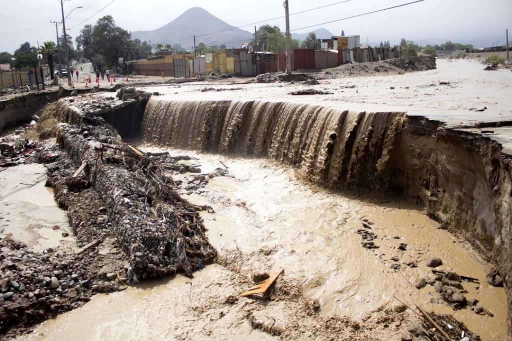 Onemi declara Alerta Amarilla por lluvias en sector cordillerano de Arica y Parinacota