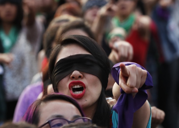 Análisis de la década para las mujeres chilenas: En un 2,8% ha aumentado la violencia de género
