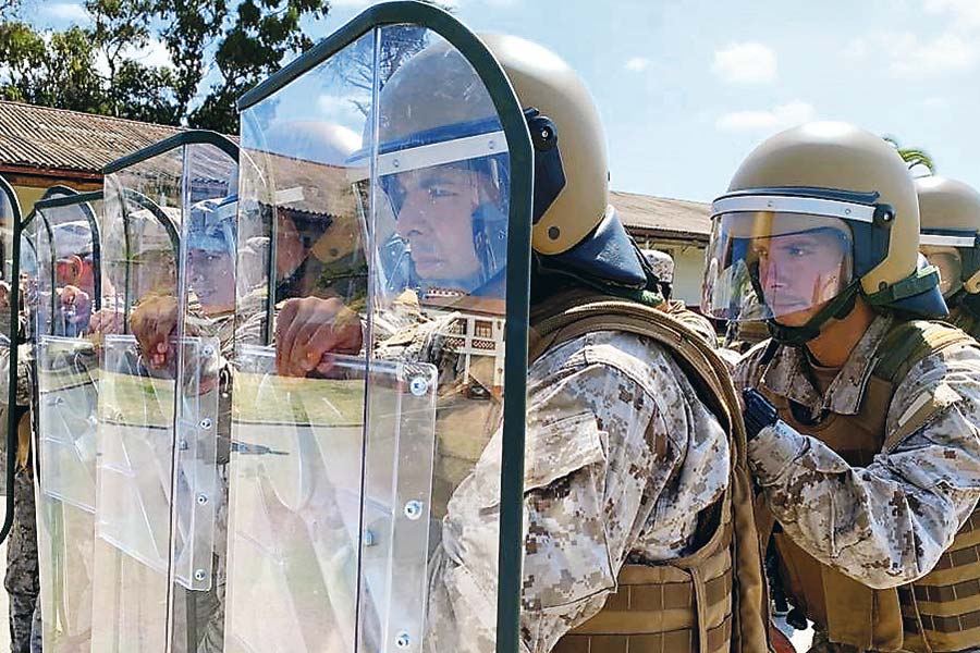 Carabineros capacitó a militares para enfrentar posibles ataques a cuarteles