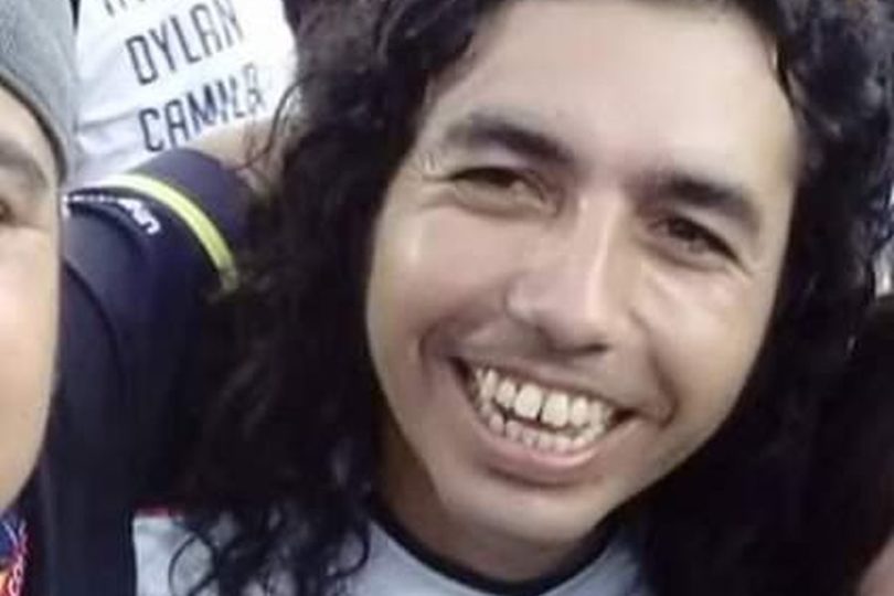 «No fue accidente»: Padre de hincha de Colo Colo atropellado por Carabineros exige justicia para su hijo