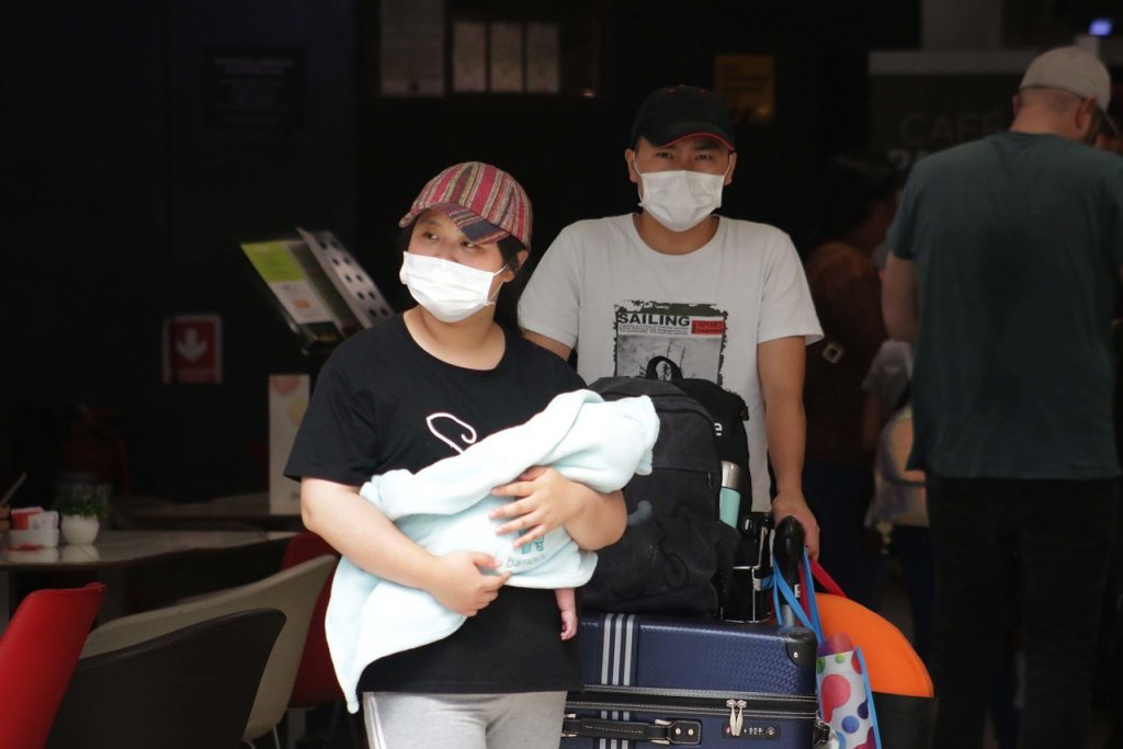 Coronavirus: EEUU y Australia cierran sus fronteras a viajeros que lleguen desde China