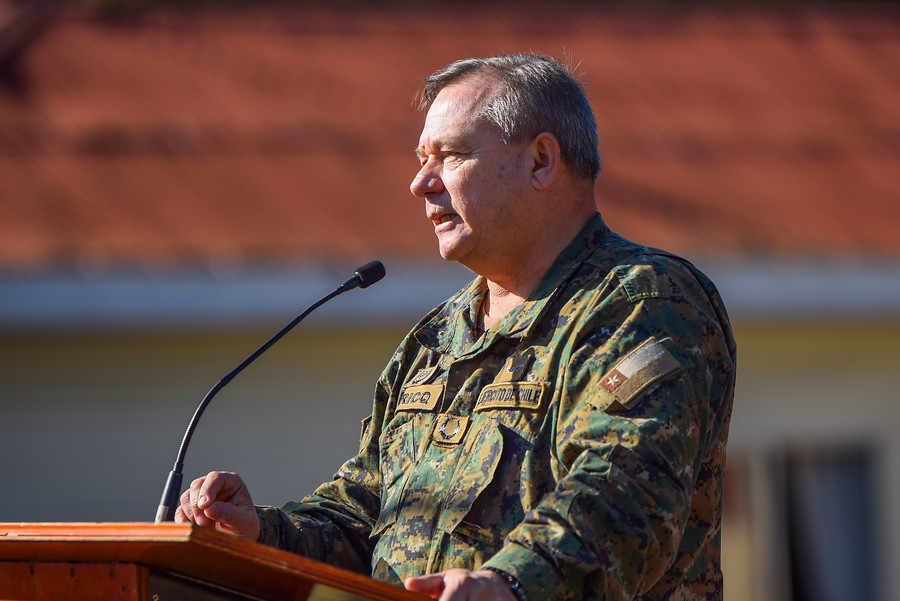 Piñera designa como jefe de zona de catástrofe a dos generales implicados en millonarios pagos injustificados del Ejército