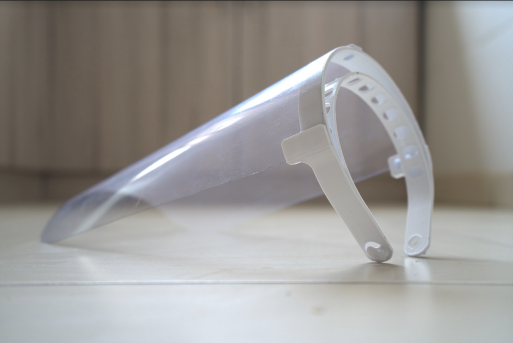 La U. de Chile comenzó la fabricación de máscara protectora contra el coronavirus imprimible en 3D