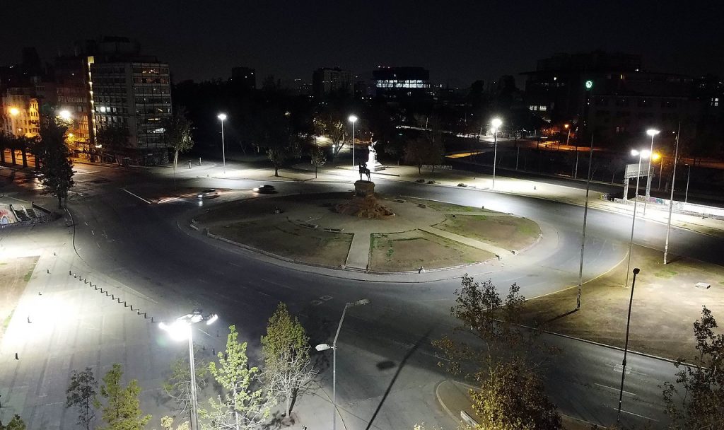FOTOS| Plaza de La Dignidad vuelve a estar iluminada a casi seis meses del estallido social