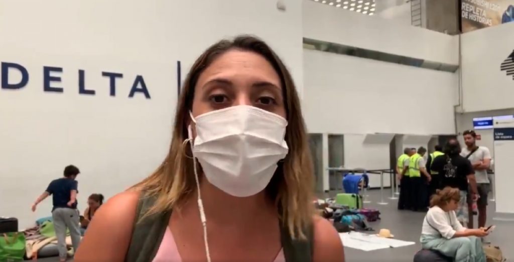Carolina Vera, periodista de CHV, vuelve a dar positivo al test de coronavirus tras un mes con licencia