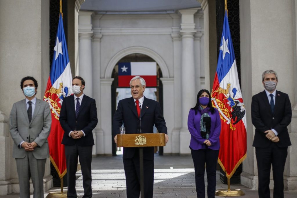 Piñera: «Al servicio público se viene a servir y no a buscar honores, ni mucho menos privilegios»