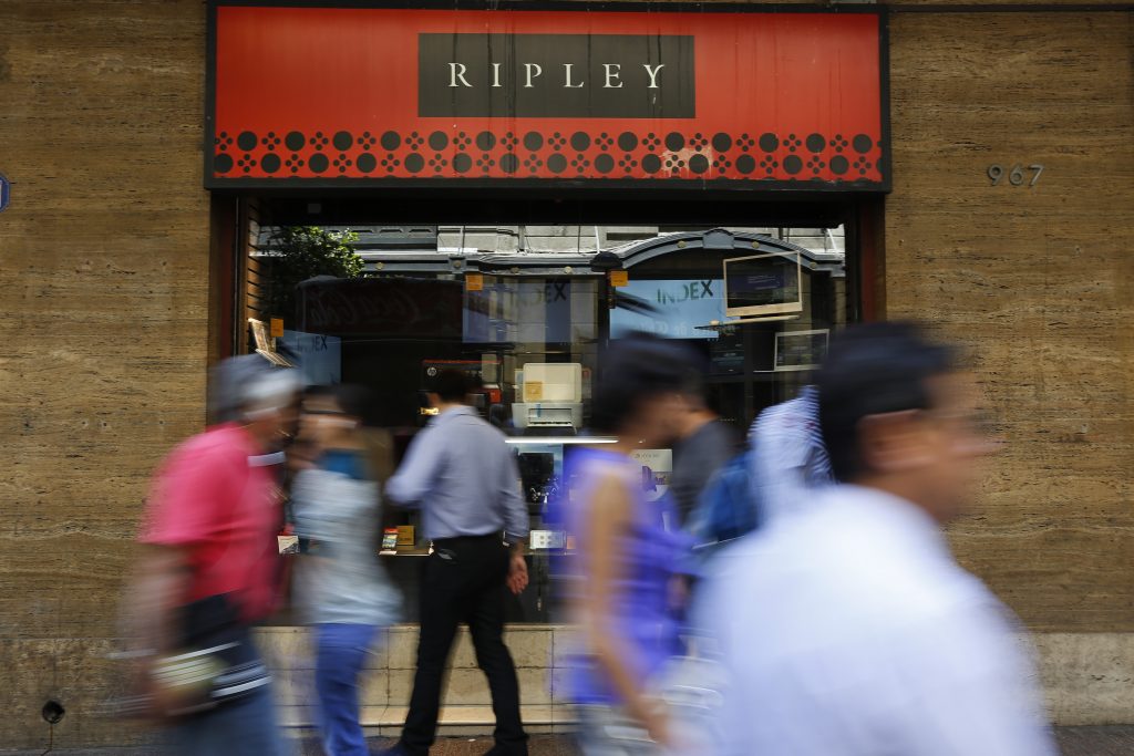 Ripley ofrece préstamos a sus trabajadores tras acogerse a Ley de Protección al Empleo