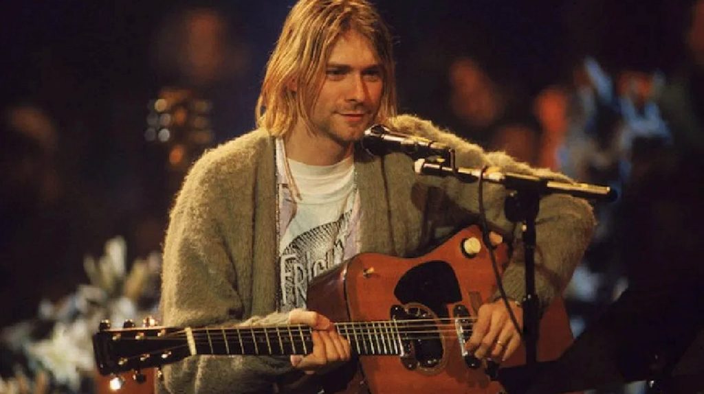 Vendida la guitarra de Kurt Cobain en «MTV Unplugged» por 6 millones de dólares