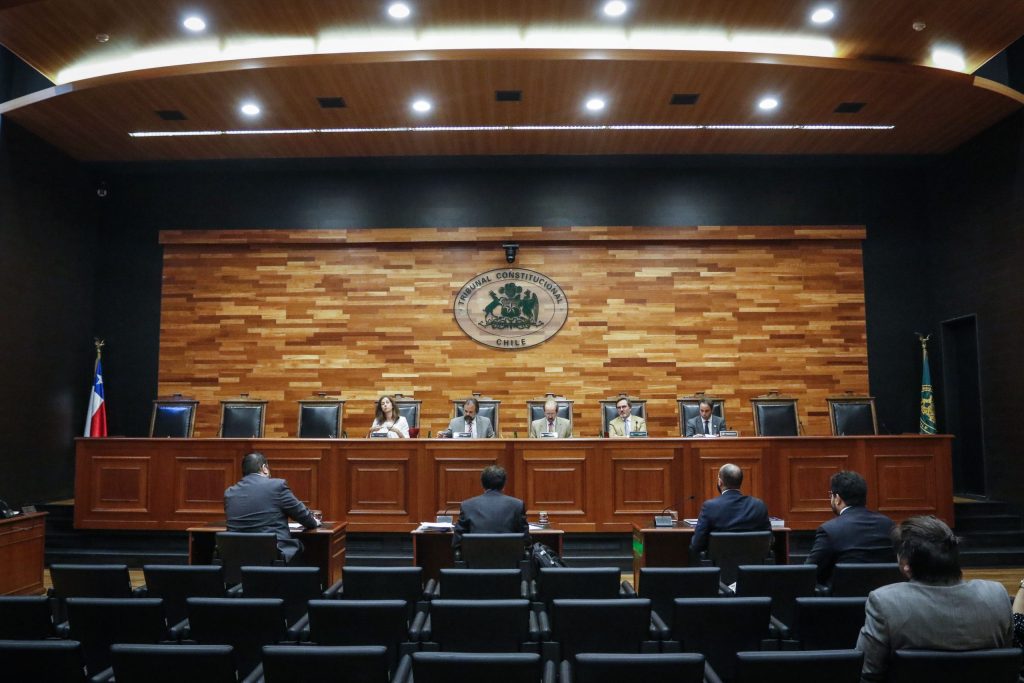 Tribunal Constitucional paraliza promulgación de ley que aumenta sanciones por incumplir cuarentena