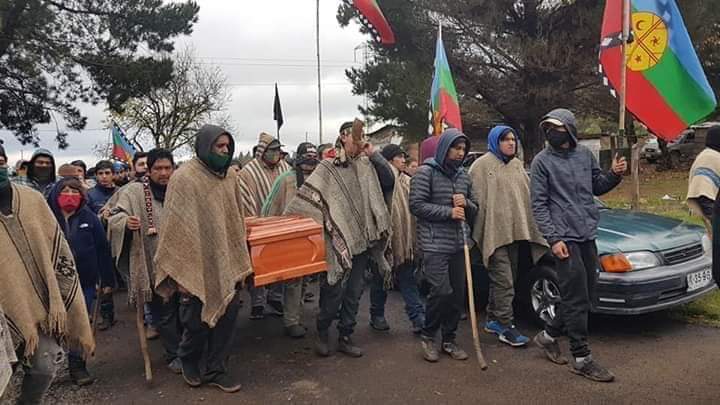 Rodrigo Kuripan, werken de presos políticos mapuche y peñi de Alejandro Treuquil: «Hoy los DD.HH. parecen importar menos que el 18 de octubre»
