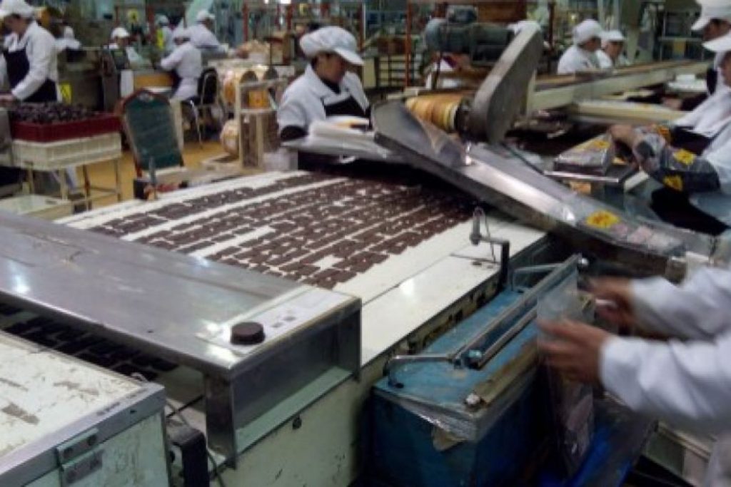 Multan a Fruna: Dirección del Trabajo sanciona a la empresa por desprotección de derechos maternales