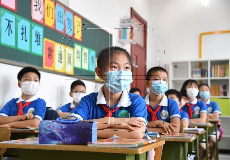 Peligros del desconfinamiento: Hong Kong planea cerrar las escuelas tras preocupante rebrote