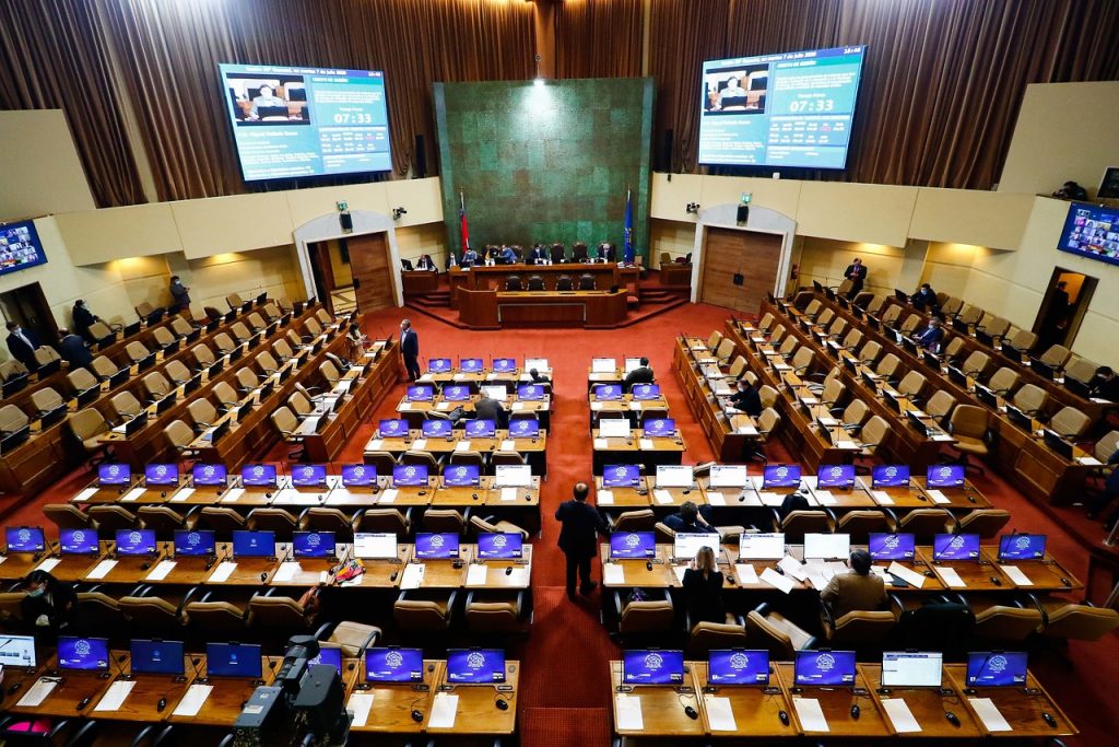 Tras masivo cacerolazo: Cámara de Diputadas y Diputados vota el proyecto del retiro del 10% de las AFP