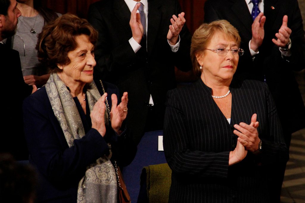 A los 93 años fallece Ángela Jeria, madre de la ex Presidenta Michelle Bachelet